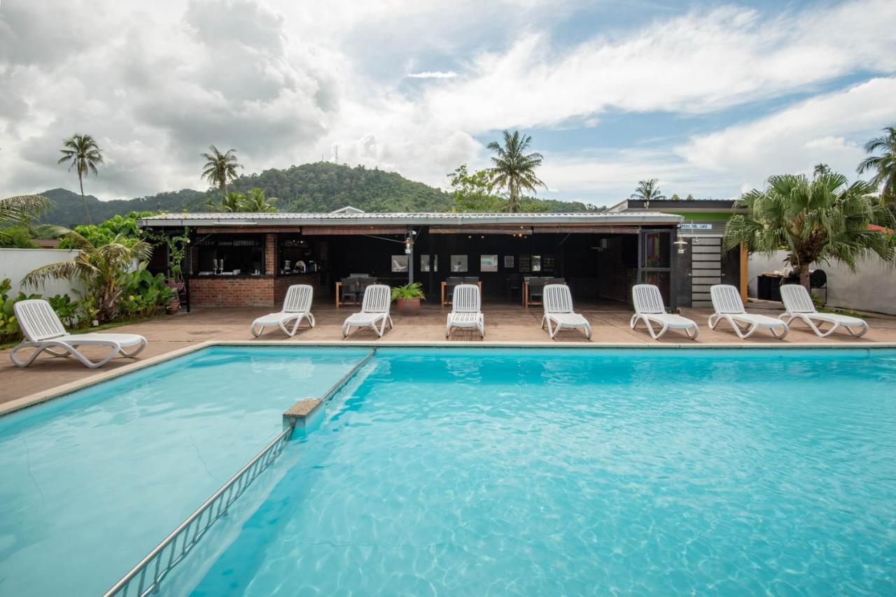 Riverra Inn Langkawi Kuah Dış mekan fotoğraf