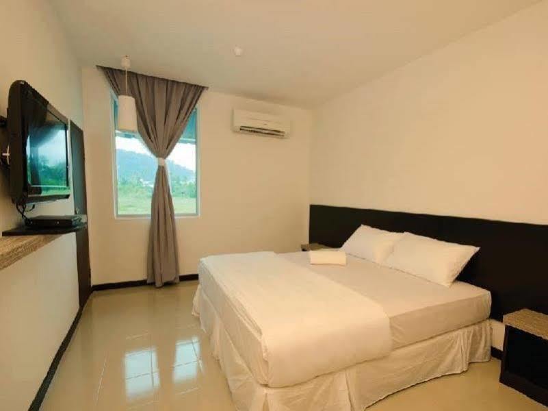 Riverra Inn Langkawi Kuah Dış mekan fotoğraf
